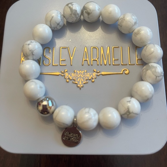 New Kinsley Collection Eternity Collection - Silver Pepper Bracelet (S/M) - Picture 4 of 5